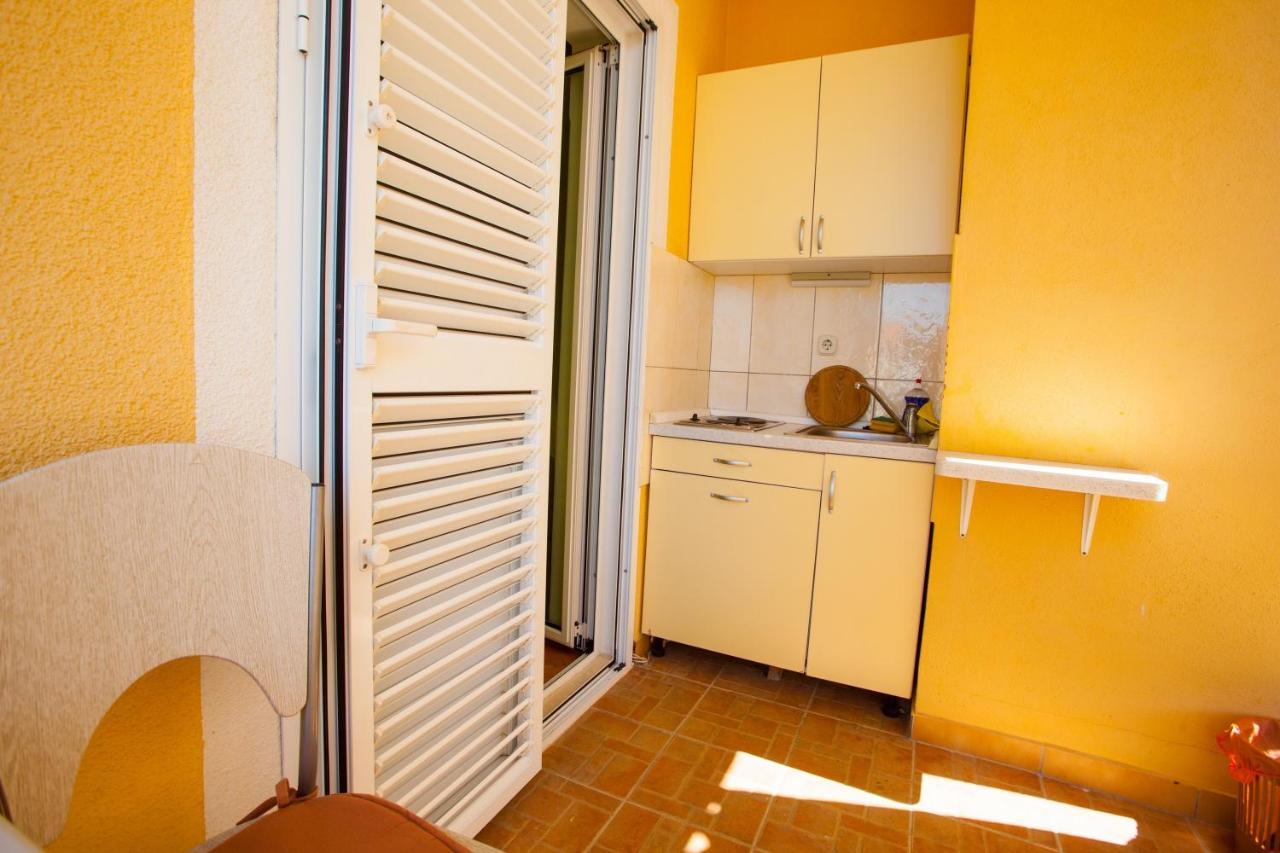 Apartments With A Parking Space Podgora, Makarska - 12816 Esterno foto