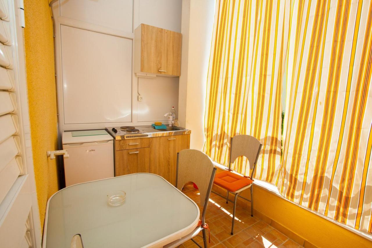 Apartments With A Parking Space Podgora, Makarska - 12816 Esterno foto