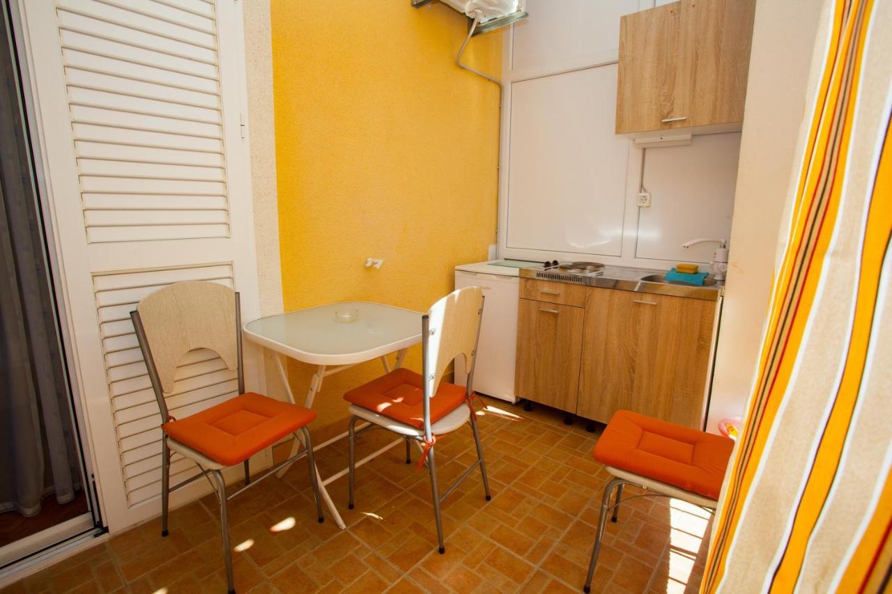 Apartments With A Parking Space Podgora, Makarska - 12816 Esterno foto